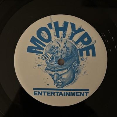 Gripsweat - MO'HYPE ENTERTAINMENT 12